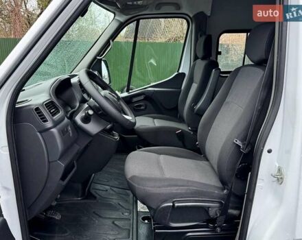 Белый Рено Мастер, объемом двигателя 2.3 л и пробегом 229 тыс. км за 16949 $, фото 25 на Automoto.ua