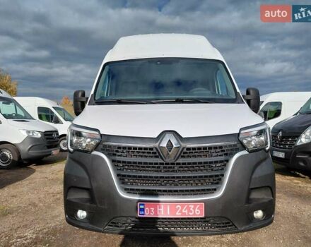 Белый Рено Мастер, объемом двигателя 2.3 л и пробегом 179 тыс. км за 19600 $, фото 3 на Automoto.ua