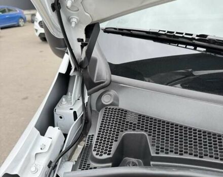 Рено Мастер 2020 в Луцке на Automoto.ua Белый Рено Мастер, объемом двигателя 2.3 л и пробегом 257 тыс. км за 19300 $, фото 35 на Automoto.ua