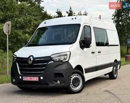 Белый Рено Мастер, объемом двигателя 2.3 л и пробегом 260 тыс. км за 17800 $, фото 1 на Automoto.ua