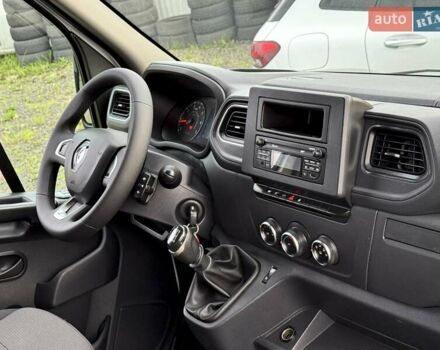 Белый Рено Мастер, объемом двигателя 2.3 л и пробегом 256 тыс. км за 21500 $, фото 35 на Automoto.ua