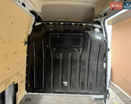 Білий Рено Мастєр, об'ємом двигуна 2.3 л та пробігом 225 тис. км за 23245 $, фото 97 на Automoto.ua