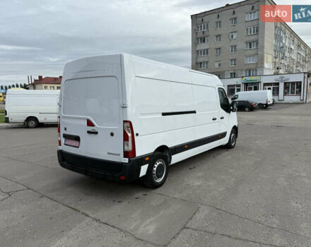Белый Рено Мастер, объемом двигателя 2.3 л и пробегом 247 тыс. км за 18700 $, фото 5 на Automoto.ua