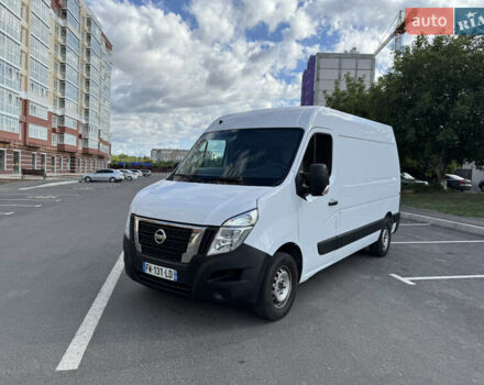 Белый Рено Мастер, объемом двигателя 2.3 л и пробегом 140 тыс. км за 19100 $, фото 2 на Automoto.ua