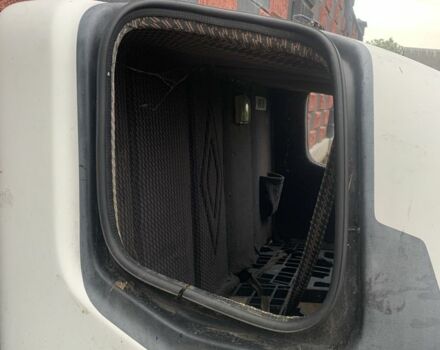 Білий Рено Мастєр, об'ємом двигуна 0 л та пробігом 777 тис. км за 369 $, фото 1 на Automoto.ua