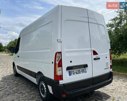 Белый Рено Мастер, объемом двигателя 2.3 л и пробегом 200 тыс. км за 18999 $, фото 4 на Automoto.ua