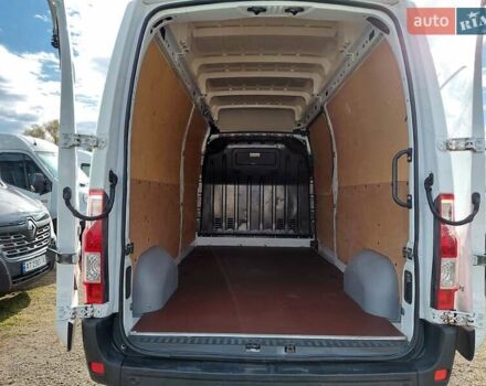 Белый Рено Мастер, объемом двигателя 2.3 л и пробегом 179 тыс. км за 19600 $, фото 29 на Automoto.ua