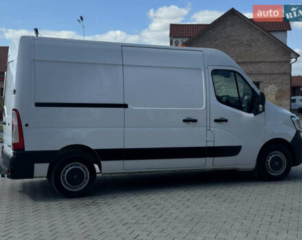 Белый Рено Мастер, объемом двигателя 2.3 л и пробегом 280 тыс. км за 16500 $, фото 2 на Automoto.ua