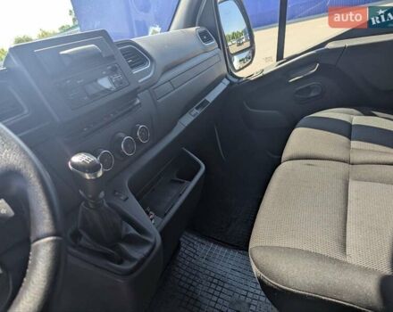 Білий Рено Мастєр, об'ємом двигуна 2.3 л та пробігом 176 тис. км за 18300 $, фото 9 на Automoto.ua