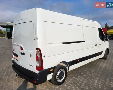 Белый Рено Мастер, объемом двигателя 2.3 л и пробегом 275 тыс. км за 21900 $, фото 1 на Automoto.ua