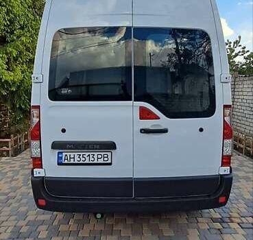 Белый Рено Мастер, объемом двигателя 2.3 л и пробегом 287 тыс. км за 18000 $, фото 1 на Automoto.ua