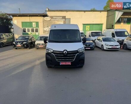Белый Рено Мастер, объемом двигателя 2.3 л и пробегом 182 тыс. км за 21900 $, фото 1 на Automoto.ua