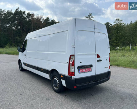Белый Рено Мастер, объемом двигателя 2.3 л и пробегом 281 тыс. км за 18500 $, фото 5 на Automoto.ua