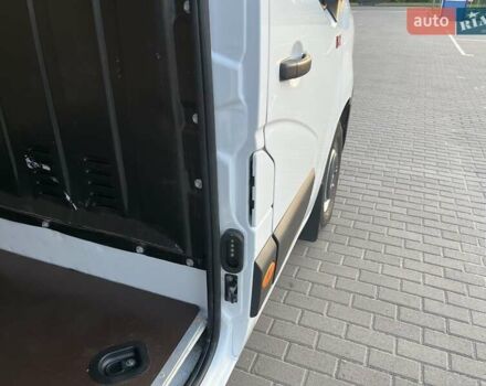 Белый Рено Мастер, объемом двигателя 2.3 л и пробегом 191 тыс. км за 18100 $, фото 61 на Automoto.ua