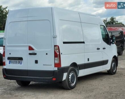 Белый Рено Мастер, объемом двигателя 2.3 л и пробегом 186 тыс. км за 19300 $, фото 4 на Automoto.ua