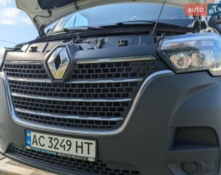 Белый Рено Мастер, объемом двигателя 2.3 л и пробегом 195 тыс. км за 23200 $, фото 25 на Automoto.ua
