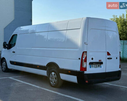 Белый Рено Мастер, объемом двигателя 2.3 л и пробегом 182 тыс. км за 22900 $, фото 5 на Automoto.ua