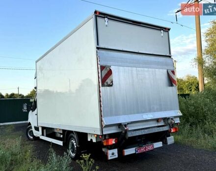 Белый Рено Мастер, объемом двигателя 2.3 л и пробегом 256 тыс. км за 21500 $, фото 8 на Automoto.ua