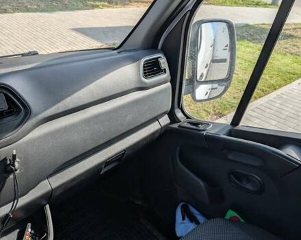 Белый Рено Мастер, объемом двигателя 2.3 л и пробегом 195 тыс. км за 23200 $, фото 36 на Automoto.ua