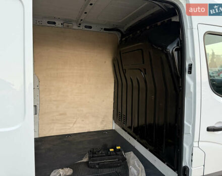 Белый Рено Мастер, объемом двигателя 2.3 л и пробегом 260 тыс. км за 20400 $, фото 44 на Automoto.ua
