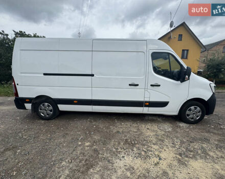 Белый Рено Мастер, объемом двигателя 2.3 л и пробегом 275 тыс. км за 18699 $, фото 3 на Automoto.ua