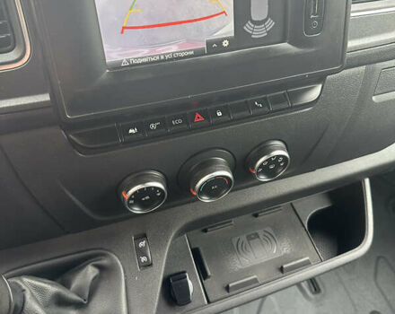 Белый Рено Мастер, объемом двигателя 2.3 л и пробегом 122 тыс. км за 21500 $, фото 18 на Automoto.ua