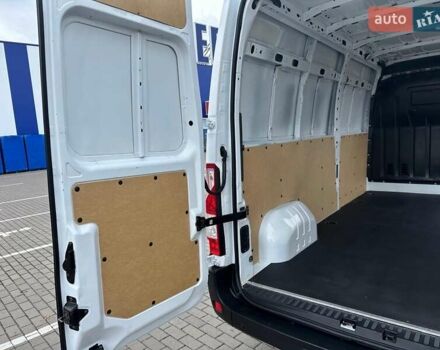 Белый Рено Мастер, объемом двигателя 2.3 л и пробегом 189 тыс. км за 19700 $, фото 26 на Automoto.ua