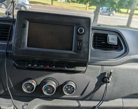 Белый Рено Мастер, объемом двигателя 2.3 л и пробегом 195 тыс. км за 23200 $, фото 35 на Automoto.ua