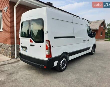 Белый Рено Мастер, объемом двигателя 2.3 л и пробегом 257 тыс. км за 18200 $, фото 10 на Automoto.ua