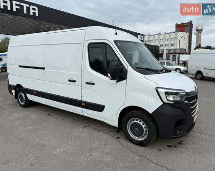 Белый Рено Мастер, объемом двигателя 2.3 л и пробегом 247 тыс. км за 18700 $, фото 3 на Automoto.ua