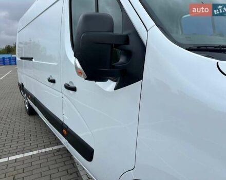 Белый Рено Мастер, объемом двигателя 2.3 л и пробегом 189 тыс. км за 19700 $, фото 11 на Automoto.ua