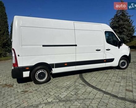 Белый Рено Мастер, объемом двигателя 2.3 л и пробегом 196 тыс. км за 18900 $, фото 5 на Automoto.ua