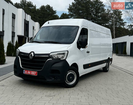 Белый Рено Мастер, объемом двигателя 2.3 л и пробегом 211 тыс. км за 16850 $, фото 1 на Automoto.ua