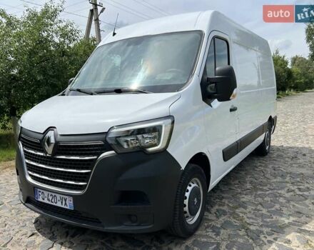 Белый Рено Мастер, объемом двигателя 2.3 л и пробегом 200 тыс. км за 18999 $, фото 1 на Automoto.ua