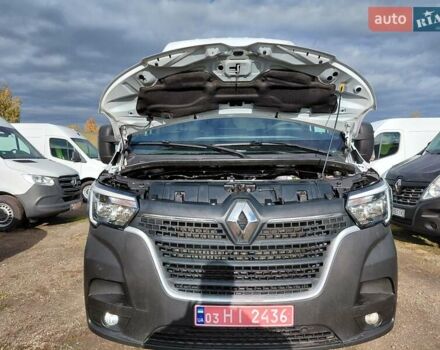 Белый Рено Мастер, объемом двигателя 2.3 л и пробегом 179 тыс. км за 19600 $, фото 13 на Automoto.ua