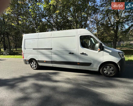 Белый Рено Мастер, объемом двигателя 2.3 л и пробегом 126 тыс. км за 23300 $, фото 3 на Automoto.ua