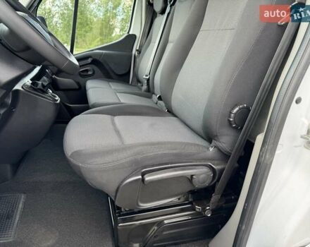 Рено Мастер 2021 в Полтаве на Automoto.ua Белый Рено Мастер, объемом двигателя 2.3 л и пробегом 193 тыс. км за 19999 $, фото 39 на Automoto.ua