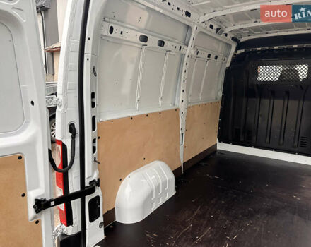 Белый Рено Мастер, объемом двигателя 0 л и пробегом 172 тыс. км за 19700 $, фото 67 на Automoto.ua