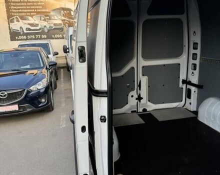 Белый Рено Мастер, объемом двигателя 2.3 л и пробегом 265 тыс. км за 18900 $, фото 22 на Automoto.ua