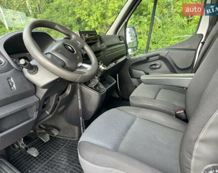 Білий Рено Мастєр, об'ємом двигуна 2.3 л та пробігом 250 тис. км за 17700 $, фото 7 на Automoto.ua