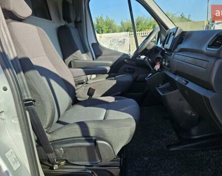Белый Рено Мастер, объемом двигателя 2.3 л и пробегом 248 тыс. км за 19300 $, фото 21 на Automoto.ua
