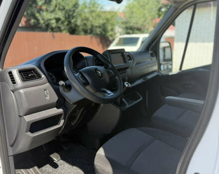 Белый Рено Мастер, объемом двигателя 2.3 л и пробегом 225 тыс. км за 23750 $, фото 55 на Automoto.ua