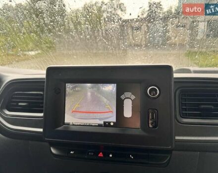 Белый Рено Мастер, объемом двигателя 2.3 л и пробегом 261 тыс. км за 17900 $, фото 15 на Automoto.ua