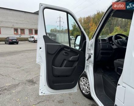 Білий Рено Мастєр, об'ємом двигуна 2.3 л та пробігом 138 тис. км за 20800 $, фото 11 на Automoto.ua