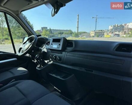 Білий Рено Мастєр, об'ємом двигуна 2.3 л та пробігом 199 тис. км за 28000 $, фото 24 на Automoto.ua