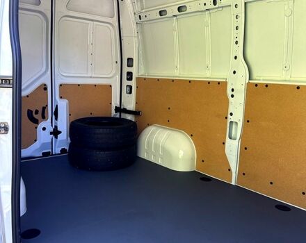 Белый Рено Мастер, объемом двигателя 2.3 л и пробегом 57 тыс. км за 21900 $, фото 5 на Automoto.ua