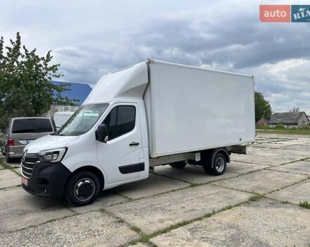 Белый Рено Мастер, объемом двигателя 2.3 л и пробегом 373 тыс. км за 24500 $, фото 16 на Automoto.ua