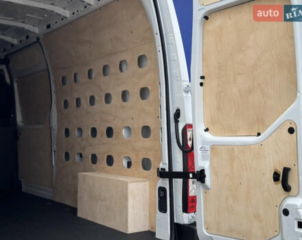 Белый Рено Мастер, объемом двигателя 2.3 л и пробегом 112 тыс. км за 21900 $, фото 109 на Automoto.ua