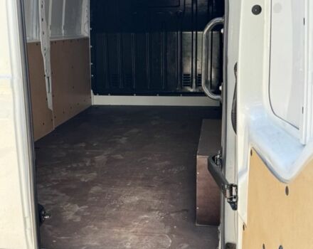 Белый Рено Мастер, объемом двигателя 2.3 л и пробегом 126 тыс. км за 23299 $, фото 4 на Automoto.ua