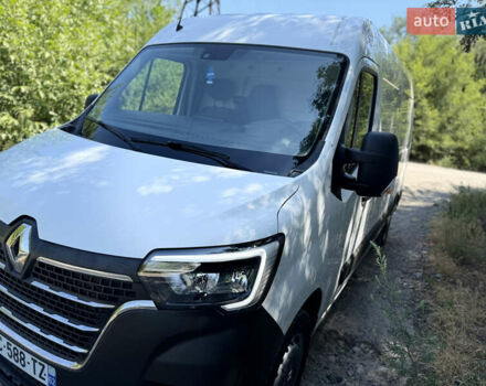 Белый Рено Мастер, объемом двигателя 0 л и пробегом 182 тыс. км за 21900 $, фото 20 на Automoto.ua